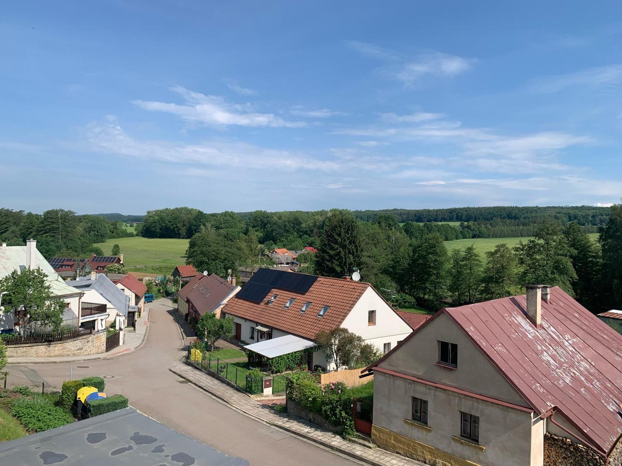 Apartmany Tera Miletín Kamer foto